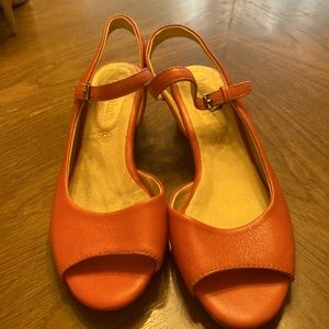 Coral leather sling back cork wedges w/ peekaboo toe size 37 by bussola